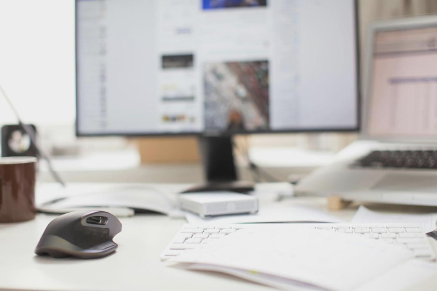Espacio de trabajo colaborativo donde se desarrollan habilidades financieras prácticas