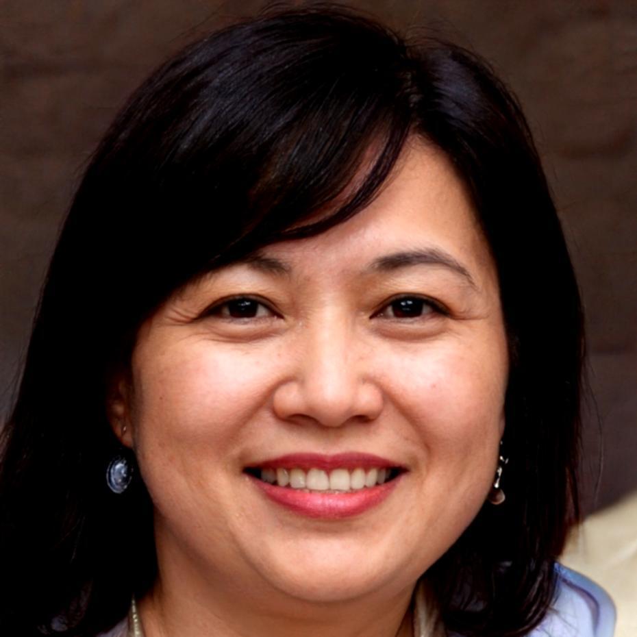 Rebeca Valdés, exalumna de aruzelymora